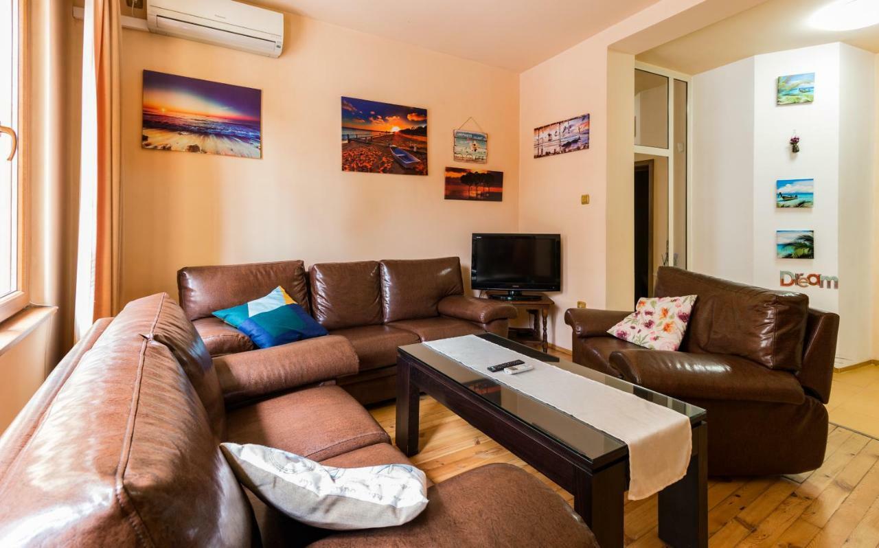 The Rocky House - Central & Private 2Bdr By Flat Mаnager Plovdiv Eksteriør billede